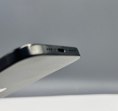 iPhone 16 Pro 256GB Black Titanium 90%